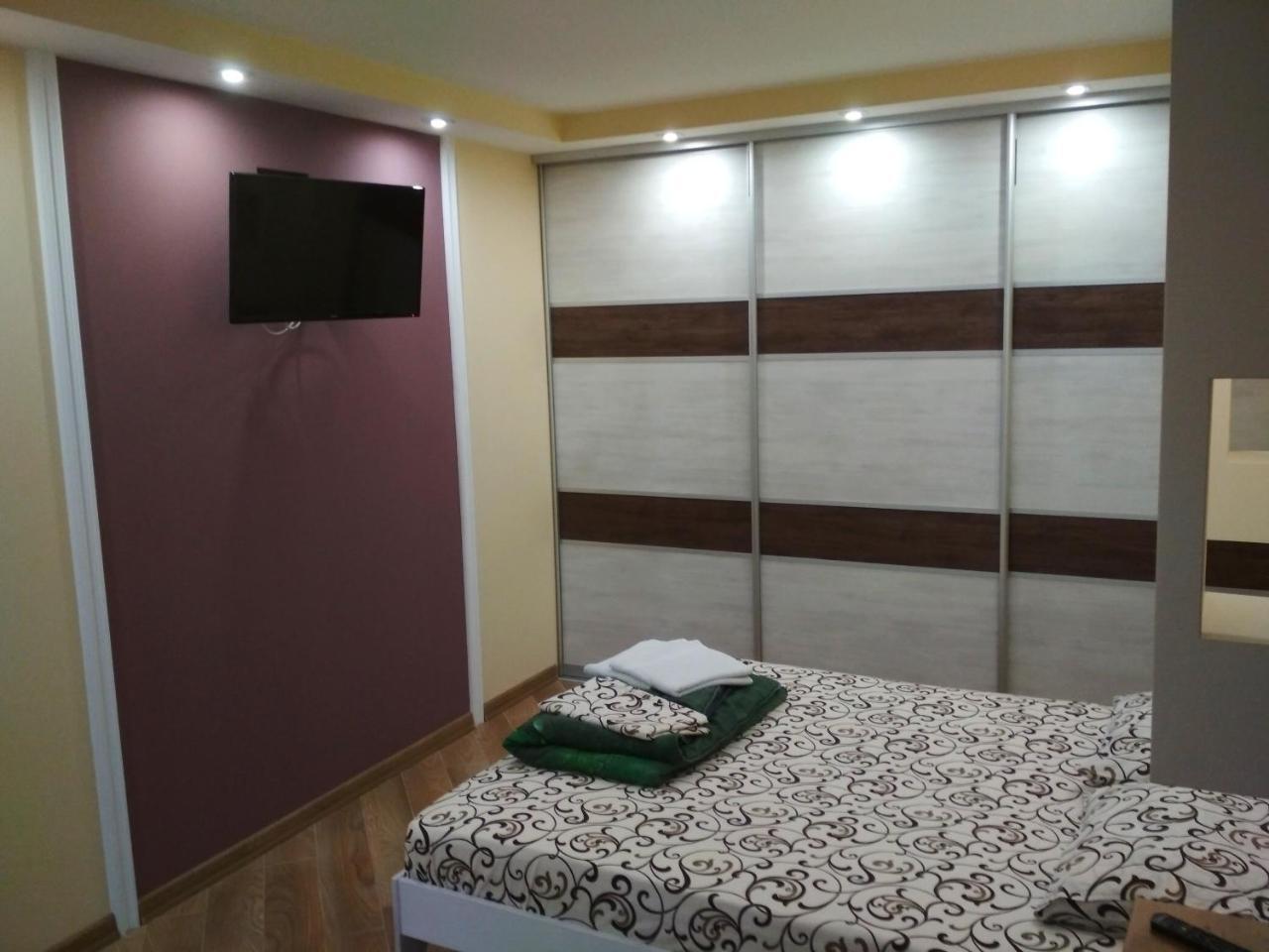 Apartments In The Center Maidan Rivne Esterno foto
